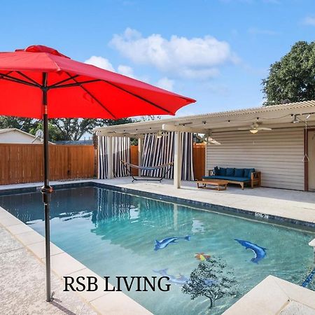 Spectacular 4Br 2,5Ba Holiday Home With Pool And Grill Carrollton Exterior photo