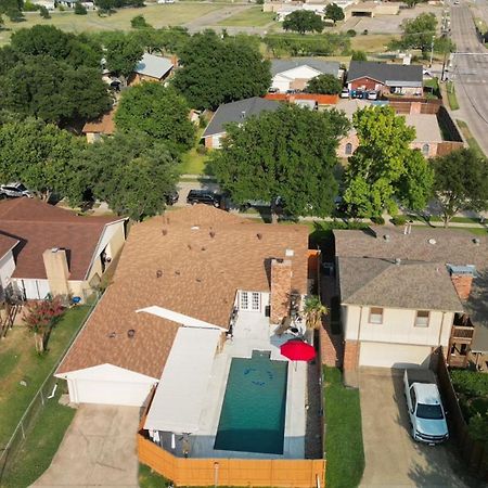 Spectacular 4Br 2,5Ba Holiday Home With Pool And Grill Carrollton Exterior photo