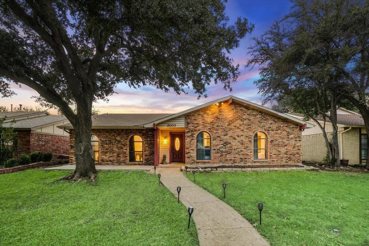 Spectacular 4Br 2,5Ba Holiday Home With Pool And Grill Carrollton Exterior photo